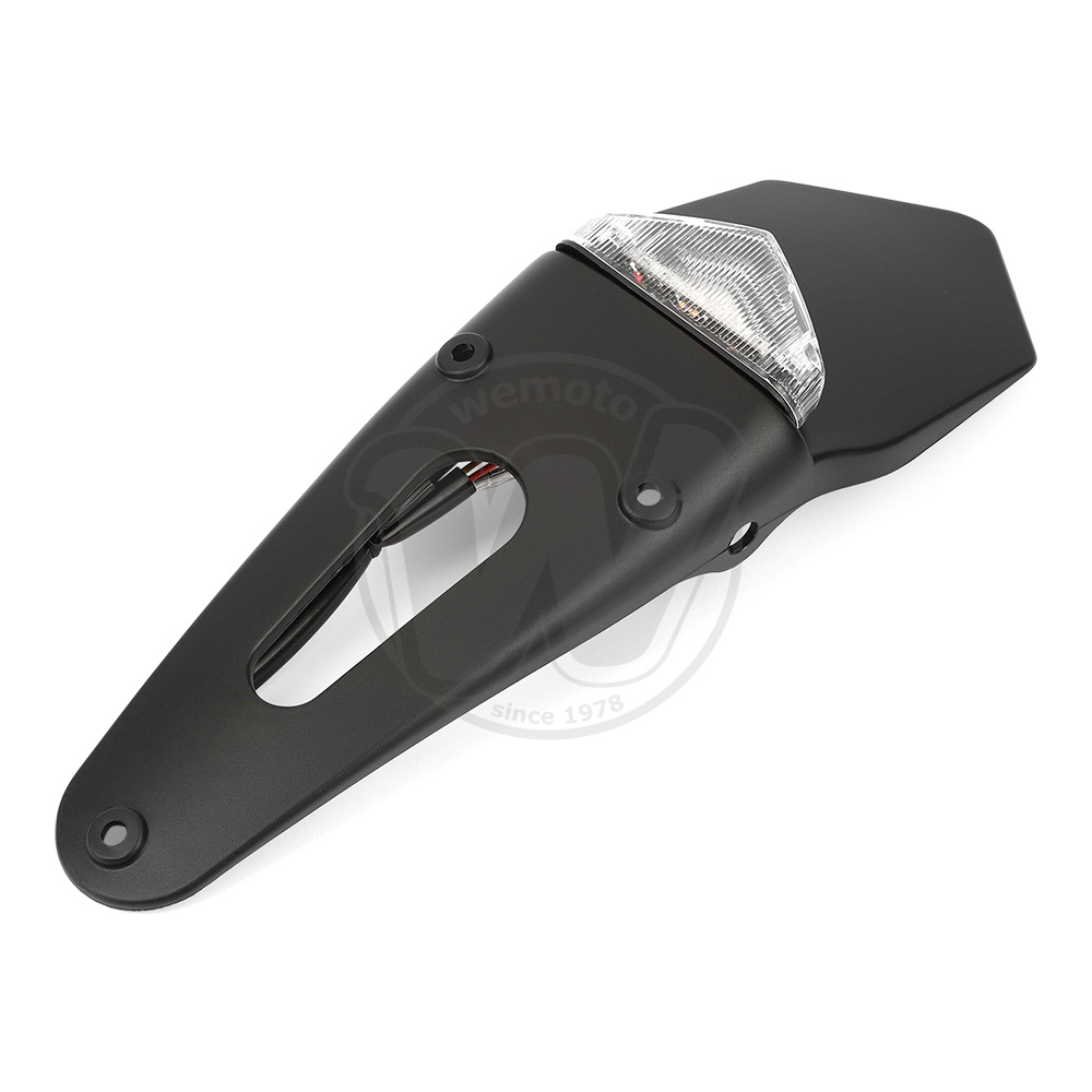 0PD7107_ad5623 two.jpg